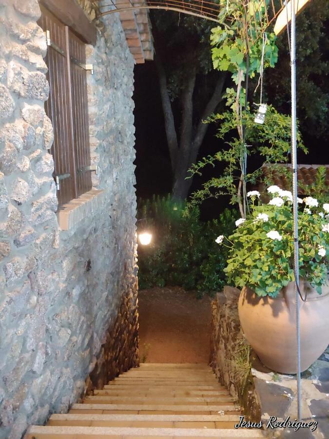 La Simona Casa Rural Perales del Puerto Εξωτερικό φωτογραφία